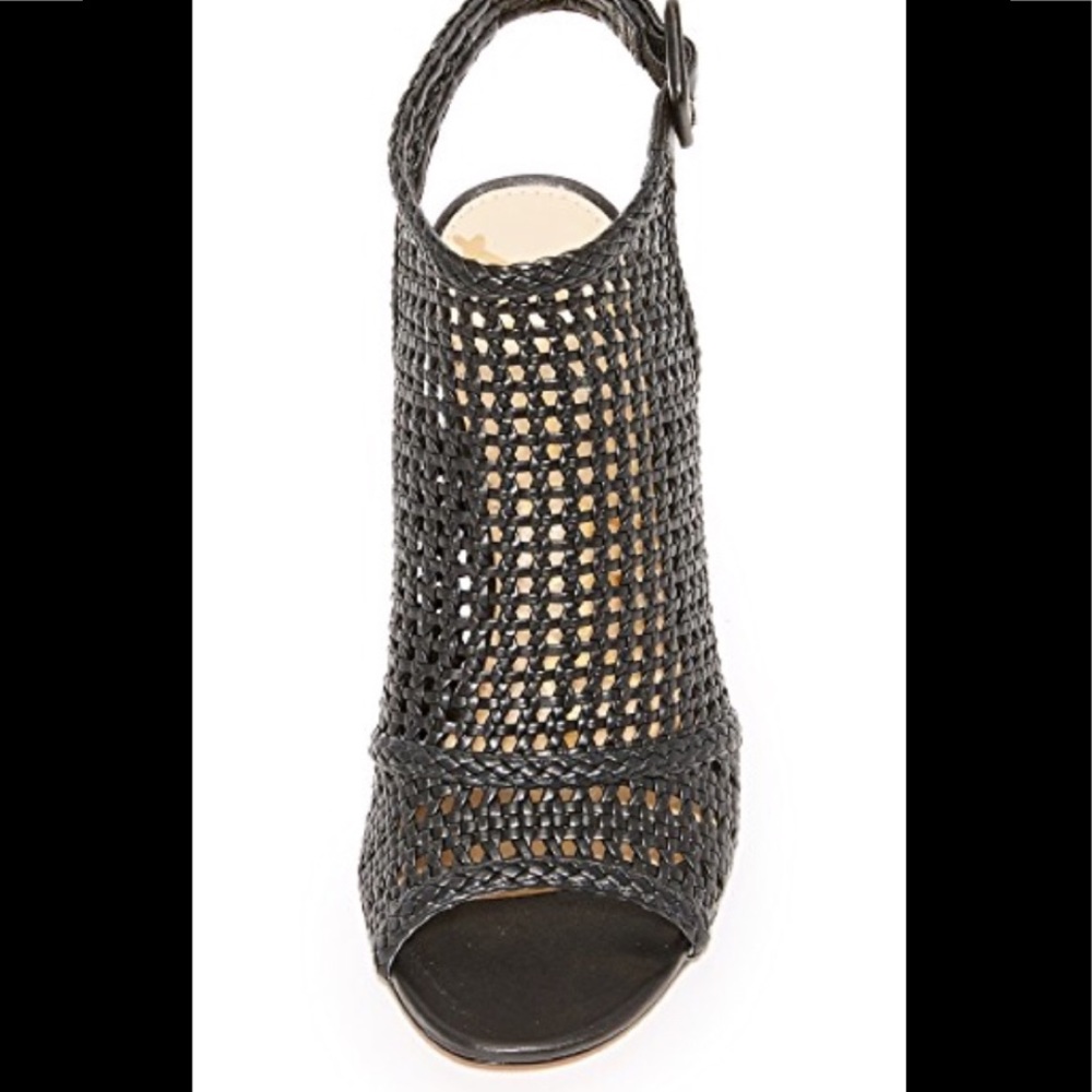 Sam Edelman Evie Woven Peep Toe Booties. Size 6